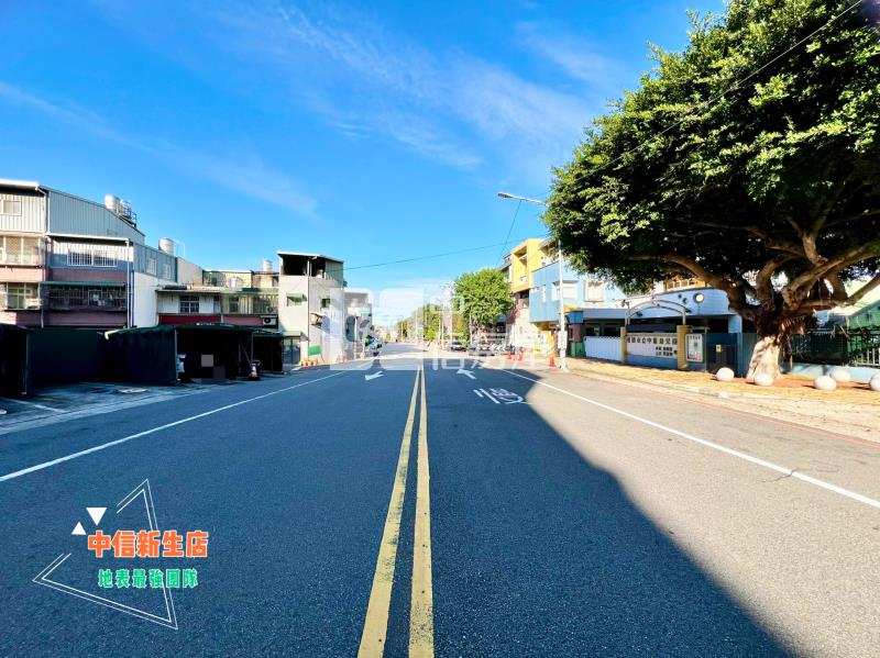 華勛市場650公尺臨12米路住宅角地房屋室內格局與周邊環境