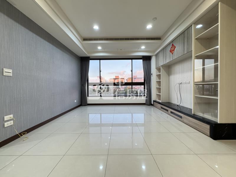 廣豐商圈竹城新城四房雙車房屋室內格局與周邊環境