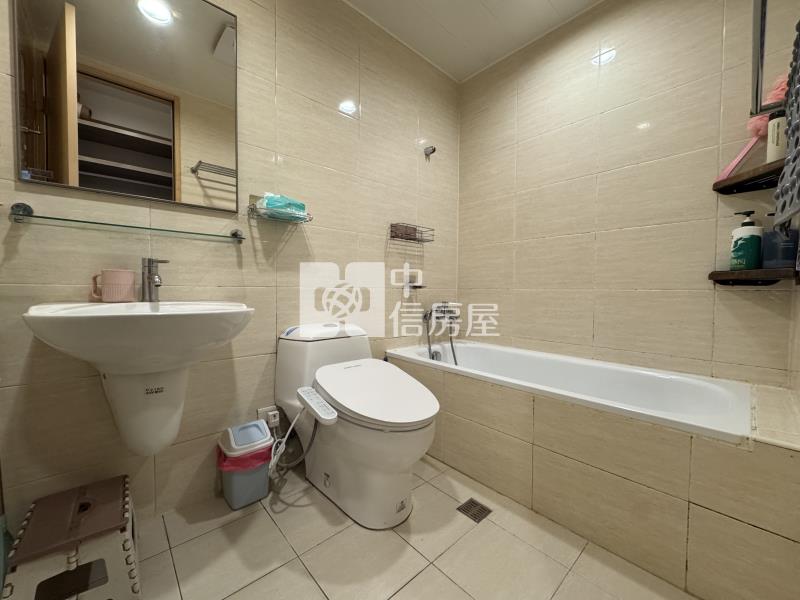 廣豐商圈竹城新城四房雙車房屋室內格局與周邊環境