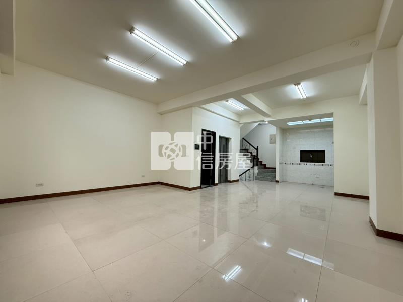 【安家】育達面寬電梯別墅店面房屋室內格局與周邊環境