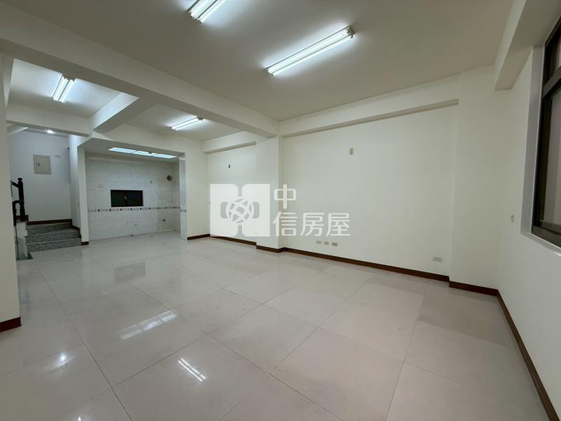 【安家】育達面寬電梯別墅店面房屋室內格局與周邊環境