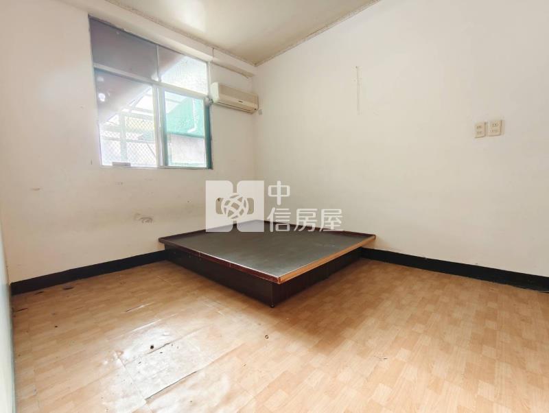 龍岡忠貞活巷美透天房屋室內格局與周邊環境