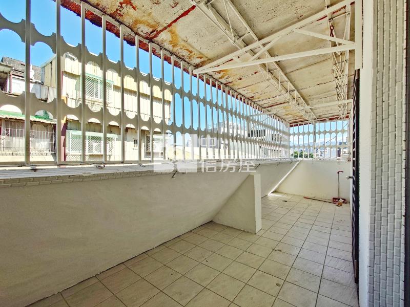 東山商圈精裝2房美寓房屋室內格局與周邊環境