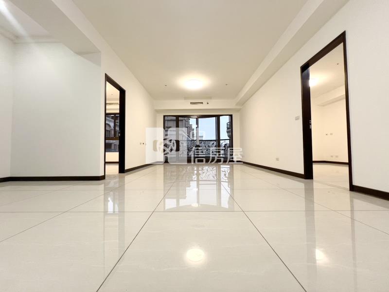 善美館高樓層4房雙車位房屋室內格局與周邊環境