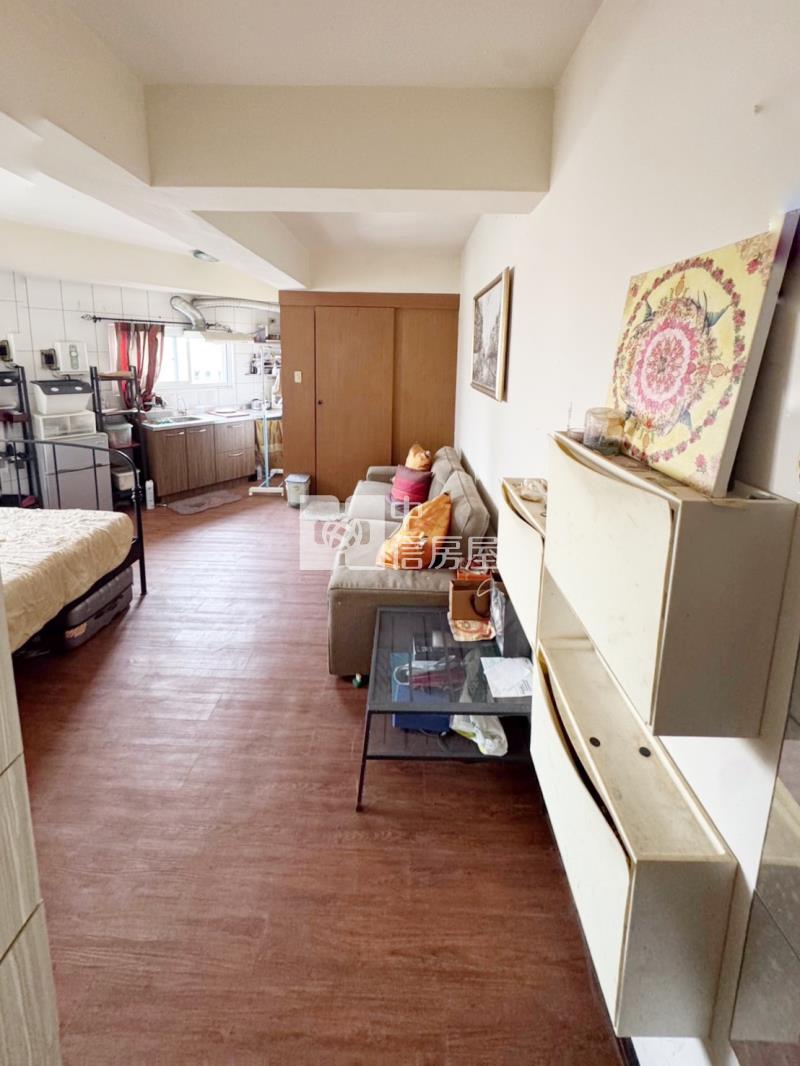 愛河?假日大廈?低總價大套房房屋室內格局與周邊環境