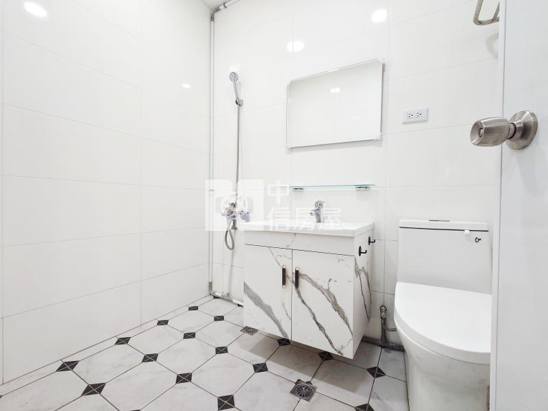 親親戲院精裝大套房房屋室內格局與周邊環境