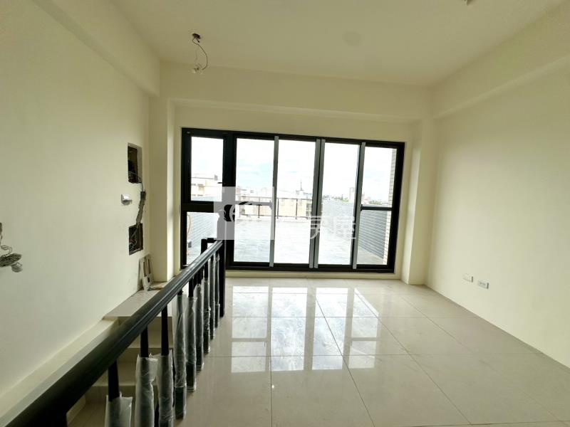 中壢A20全新5大房電梯別墅房屋室內格局與周邊環境