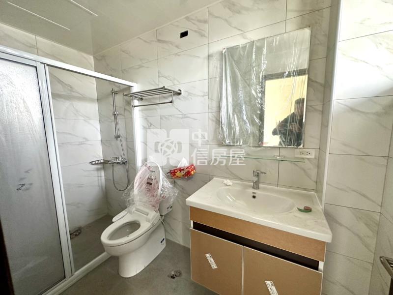 中壢A20全新5大房電梯別墅房屋室內格局與周邊環境