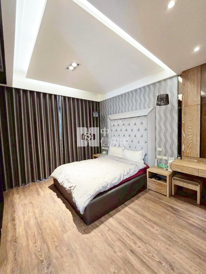 竹南市中心精緻雙車美透房屋室內格局與周邊環境