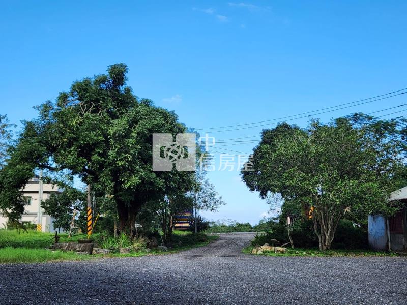 冬山仁山段近植物園足坪大面積農建地房屋室內格局與周邊環境