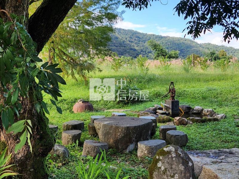 冬山仁山段近植物園足坪大面積農建地房屋室內格局與周邊環境