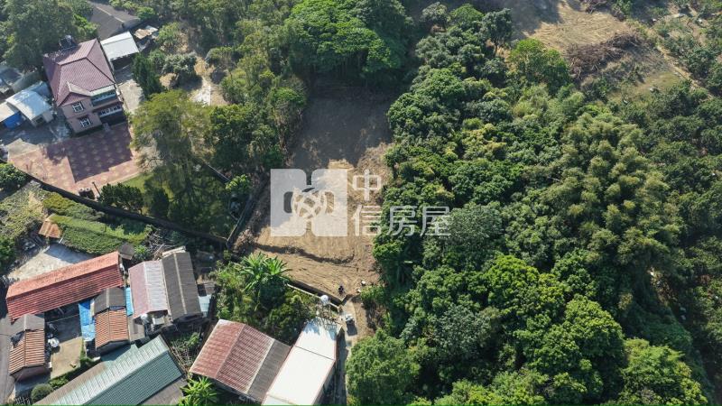 山上優靜美農地房屋室內格局與周邊環境