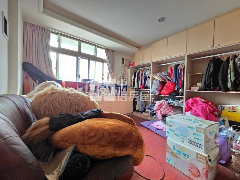 崇倫國中10路透天店住房屋室內格局與周邊環境