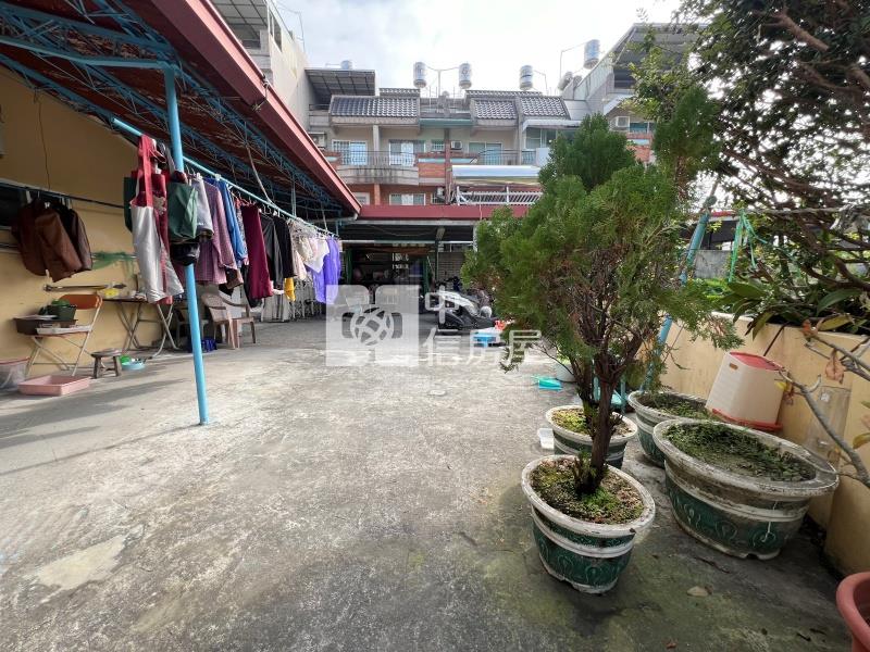 屏東房屋-演藝廳大地坪透天房屋室內格局與周邊環境