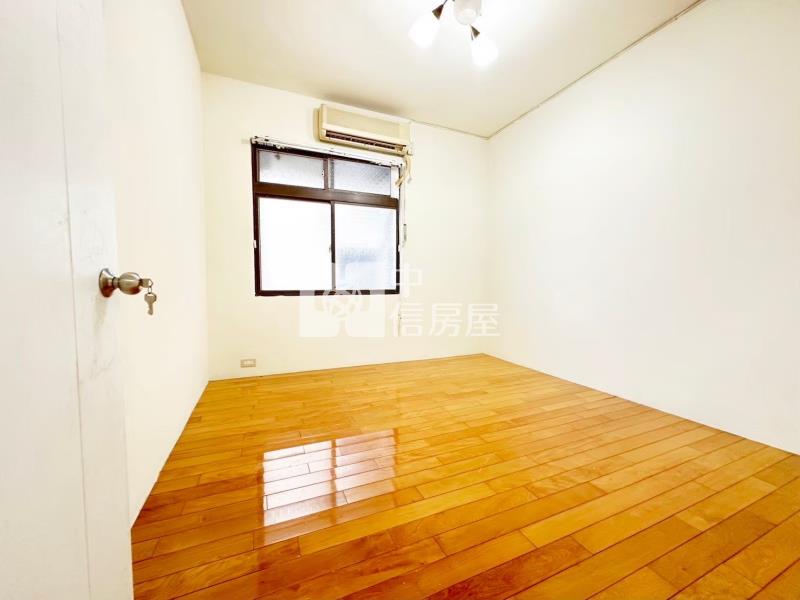 內壢大華路電梯大三房房屋室內格局與周邊環境