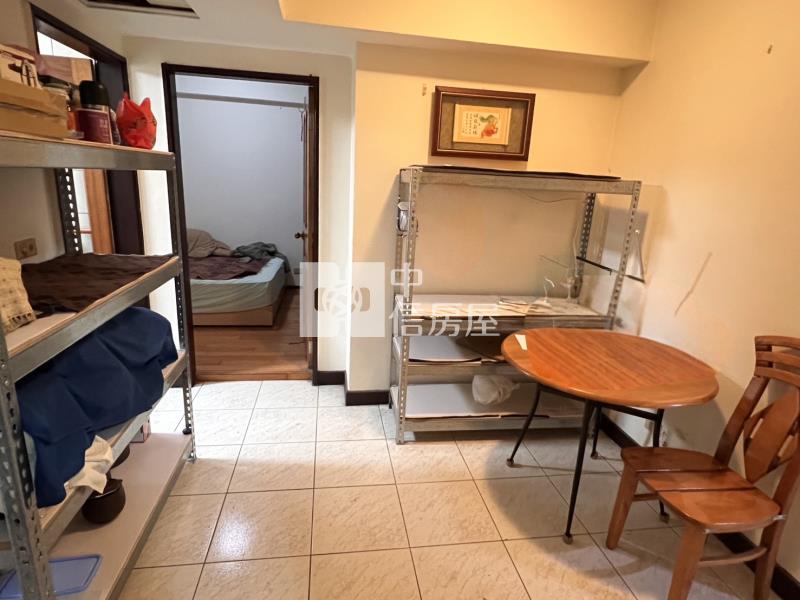 武崙國小電梯美3房房屋室內格局與周邊環境