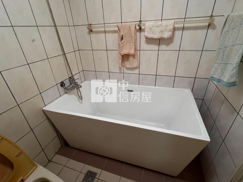 武崙國小電梯美3房房屋室內格局與周邊環境