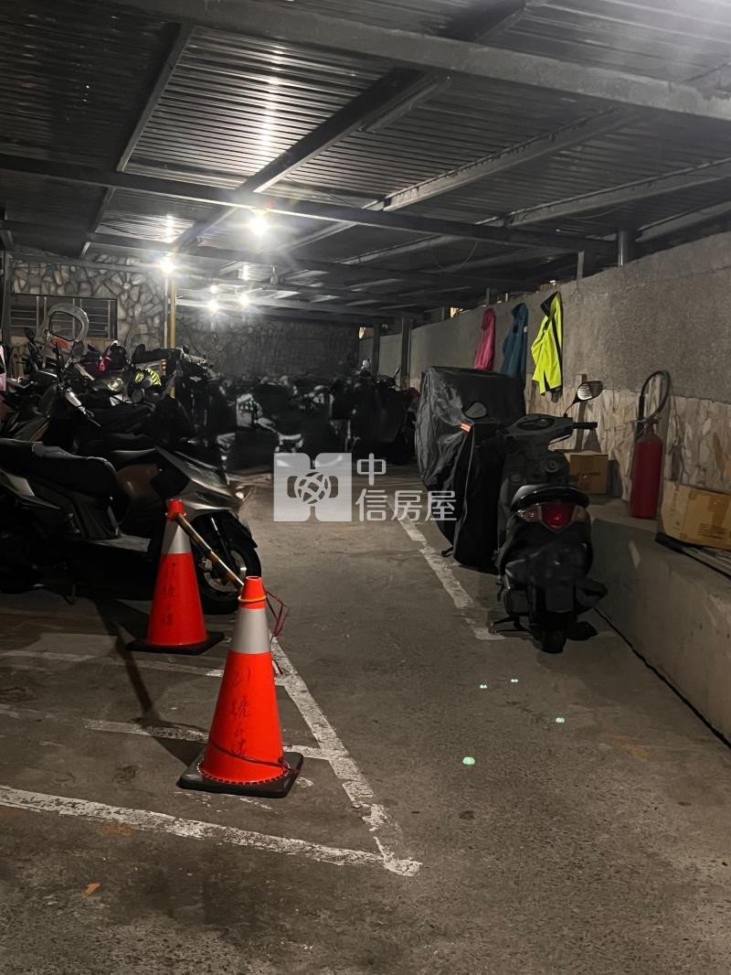 武崙國小電梯美3房房屋室內格局與周邊環境