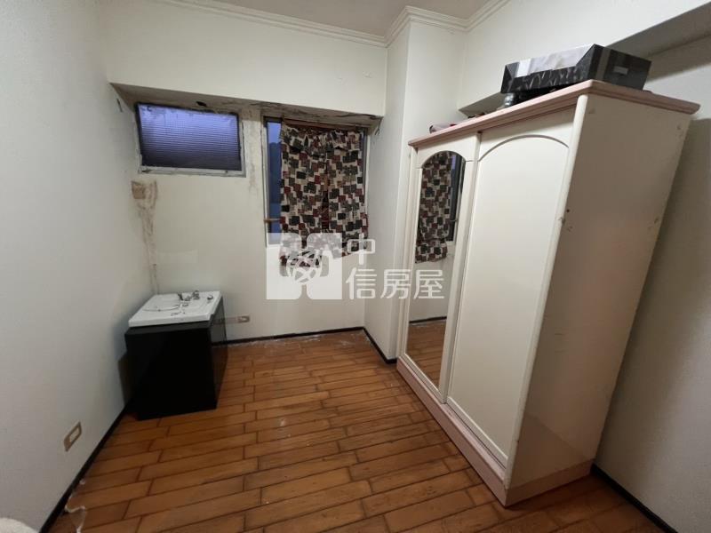 武崙國小電梯美3房房屋室內格局與周邊環境