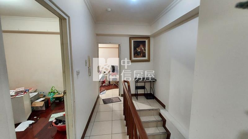 林森國小2+3樓(室內梯)4房車房屋室內格局與周邊環境