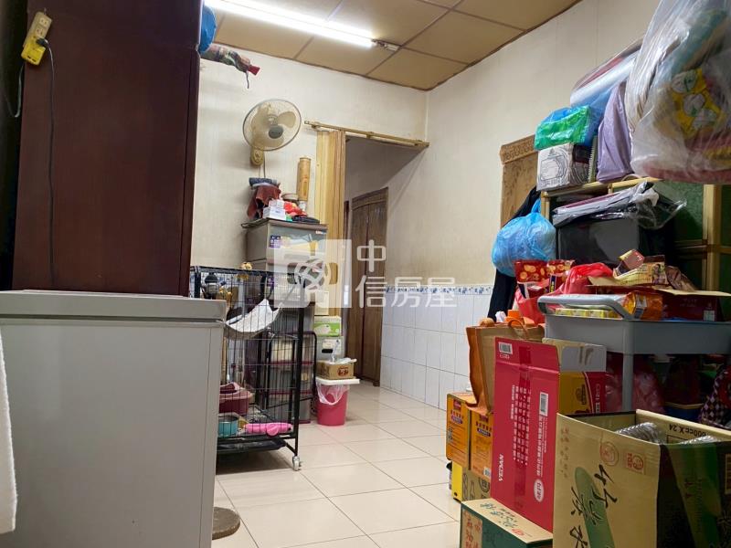 中平國中旁平房房屋室內格局與周邊環境