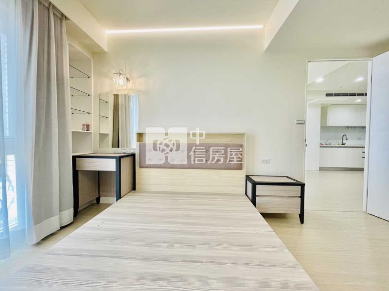 近A21捷運漂亮三房+車房屋室內格局與周邊環境