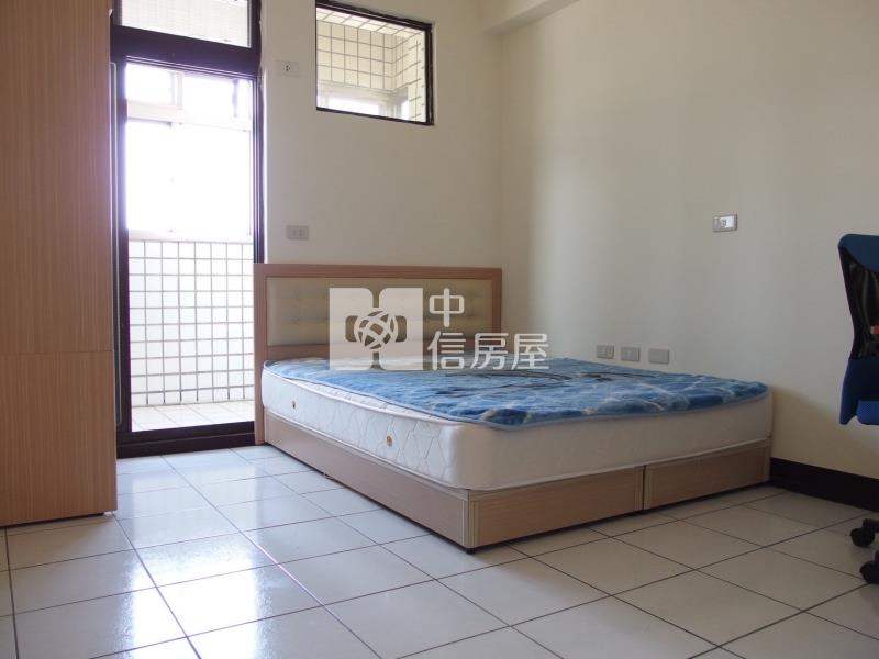 近體育園區.龍岡國小.健行科大雙衛浴大兩房房屋室內格局與周邊環境