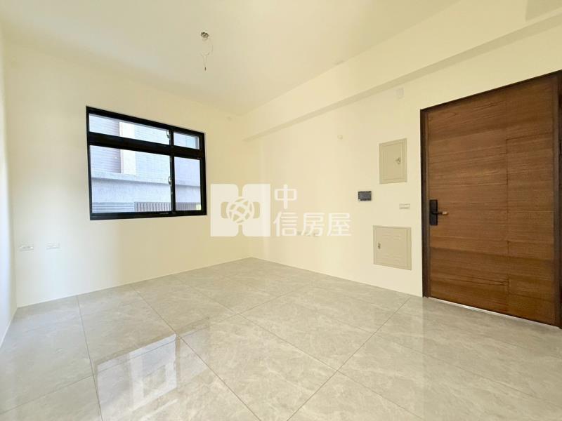 沐光全新平車三房房屋室內格局與周邊環境