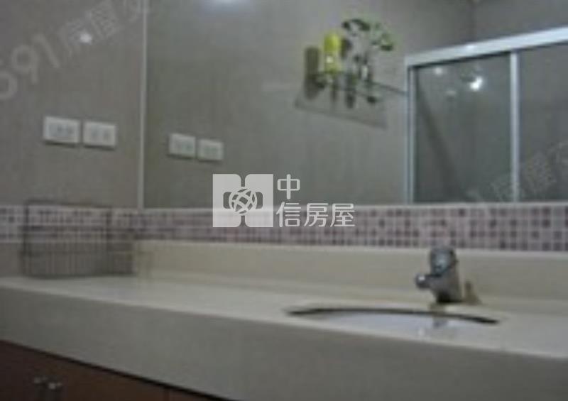 SOGO海華麗緻大套房房屋室內格局與周邊環境