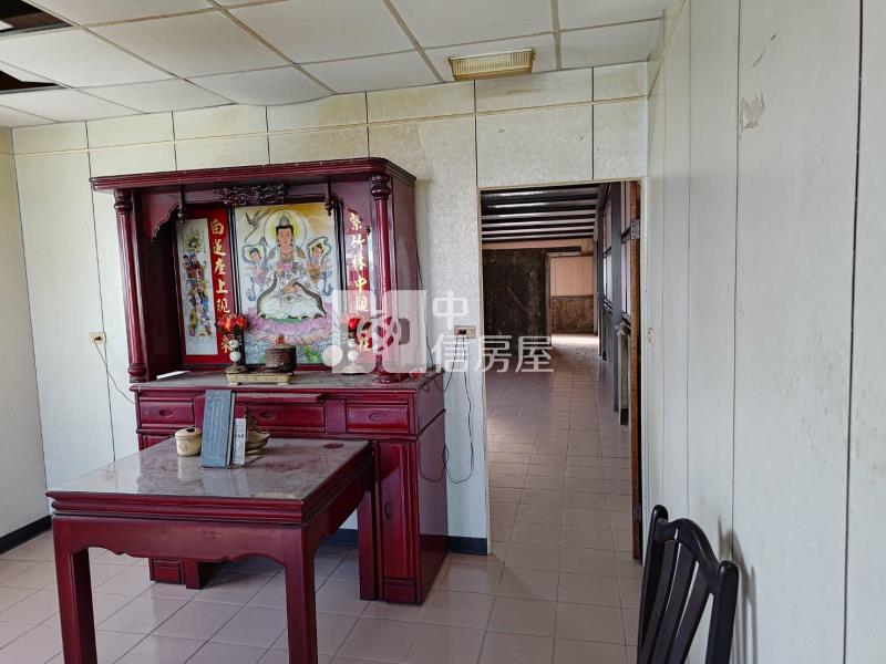 港明中學旁買大地坪送透天厝房屋室內格局與周邊環境