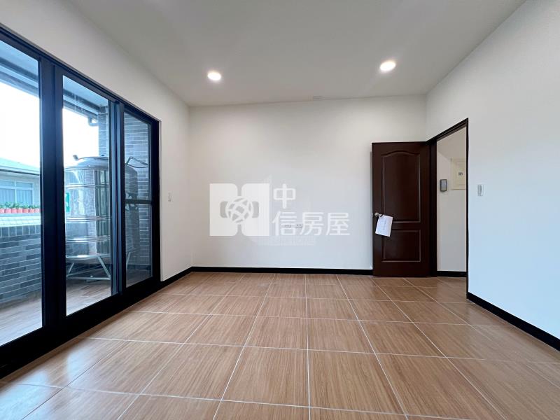 屏東房屋-國稅局美翻精工店住房屋室內格局與周邊環境