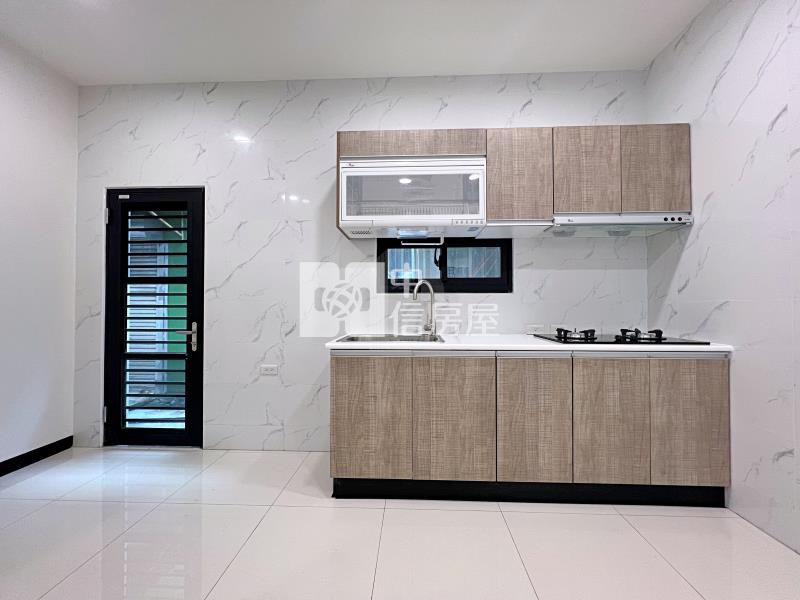 屏東房屋-國稅局美翻精工店住房屋室內格局與周邊環境