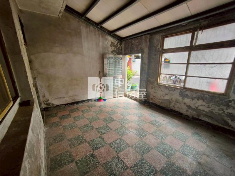 華勛六米活巷透天房屋室內格局與周邊環境