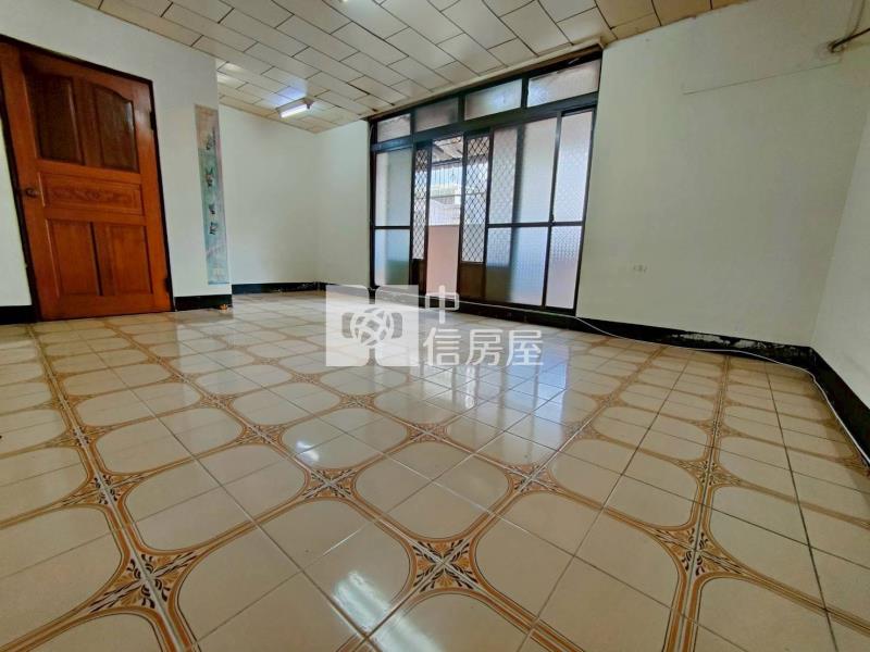 愛國街公寓四樓房屋室內格局與周邊環境