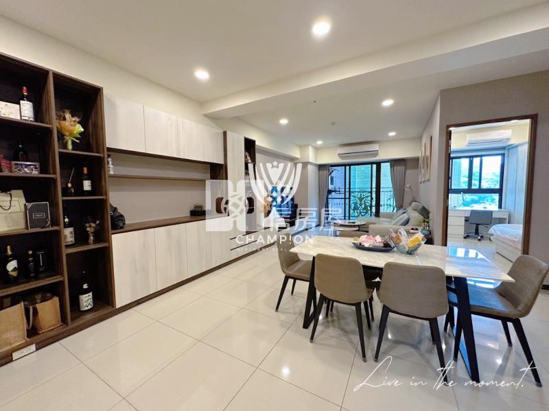 【冠軍】微笑中庭稀有裝潢大三房房屋室內格局與周邊環境