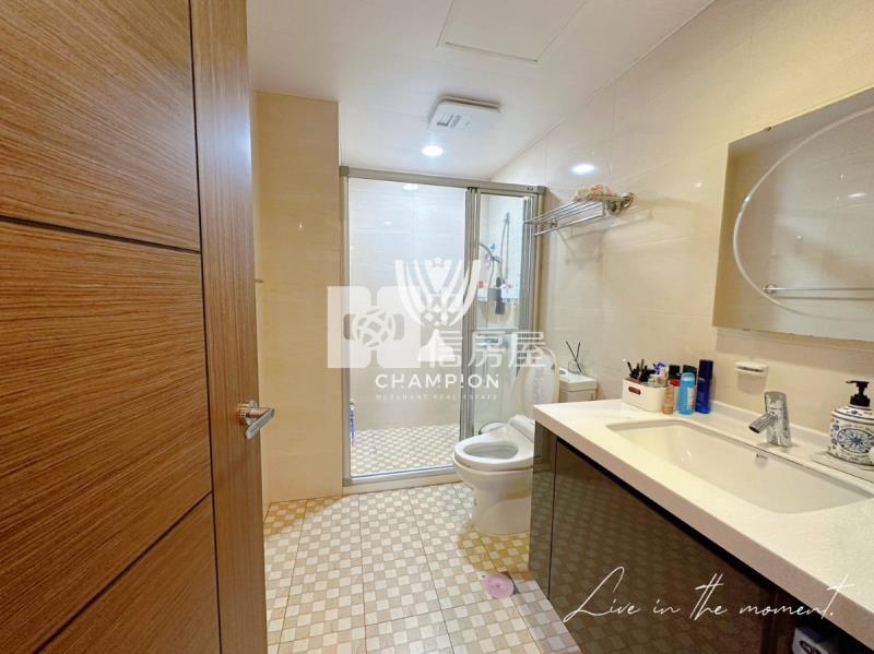 【冠軍】微笑中庭稀有裝潢大三房房屋室內格局與周邊環境