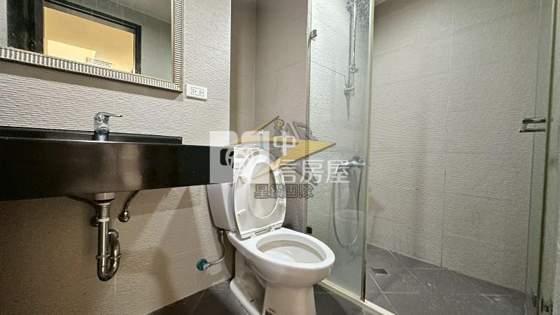 【星鑽】高鐵站前大3房車前後陽台房屋室內格局與周邊環境