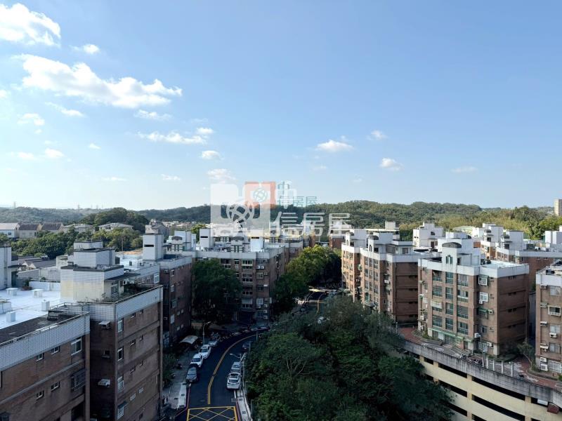 園區四房平車景觀戶房屋室內格局與周邊環境