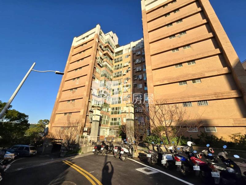 園區四房平車景觀戶房屋室內格局與周邊環境