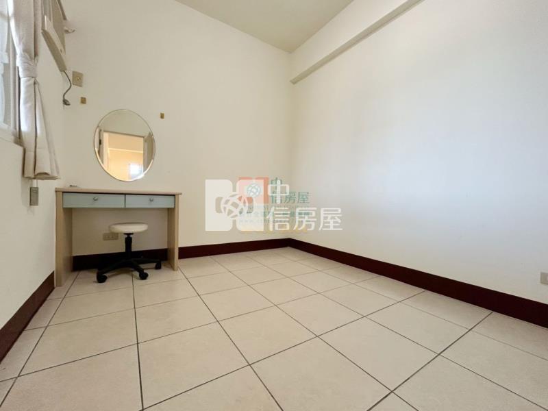 園區四房平車景觀戶房屋室內格局與周邊環境