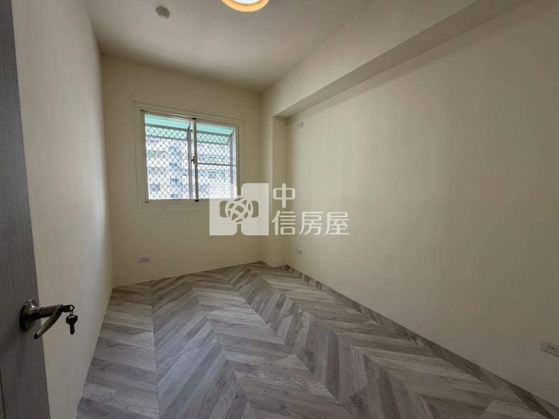 松竹商圈金色美邸全新整理大三房房屋室內格局與周邊環境