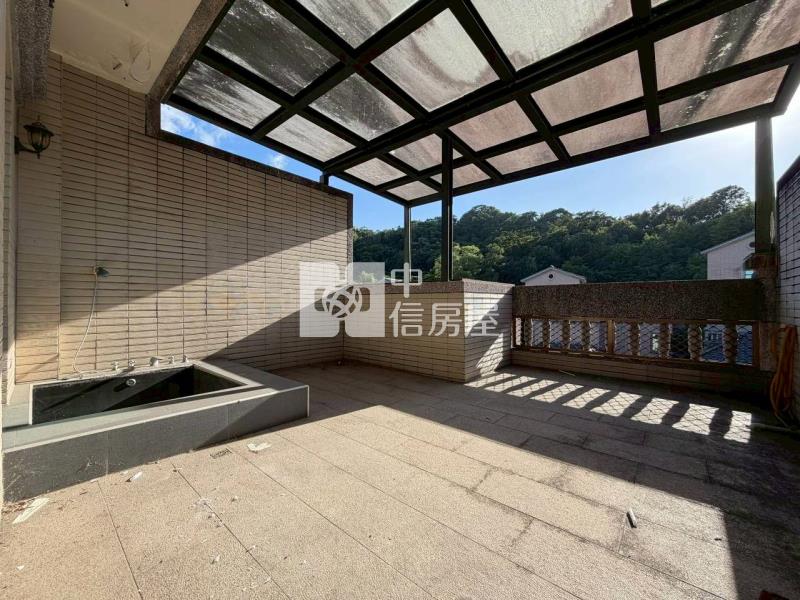 G-22優泉小鎮邊間美透天房屋室內格局與周邊環境