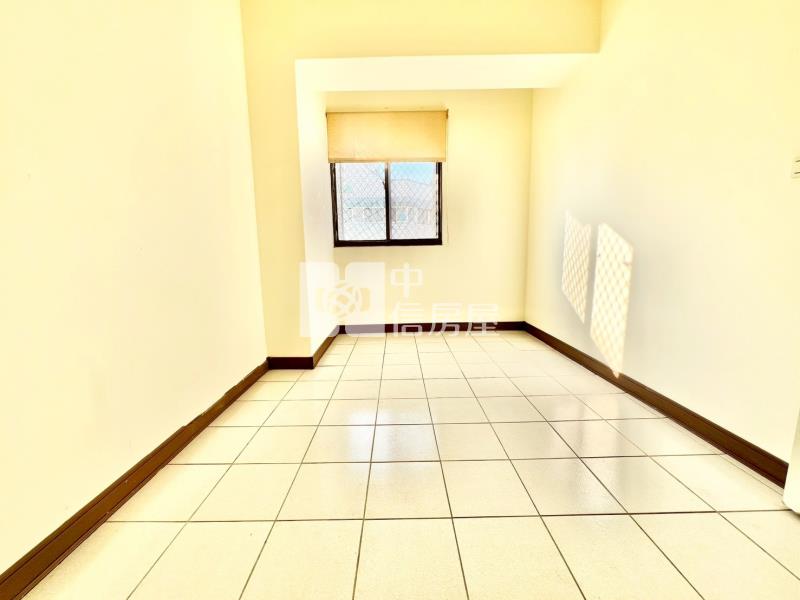 北太平精緻三房房屋室內格局與周邊環境