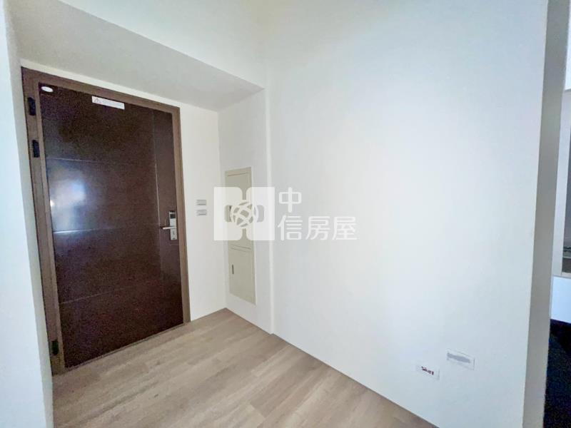 澄亦實築兩房兩衛平車房屋室內格局與周邊環境