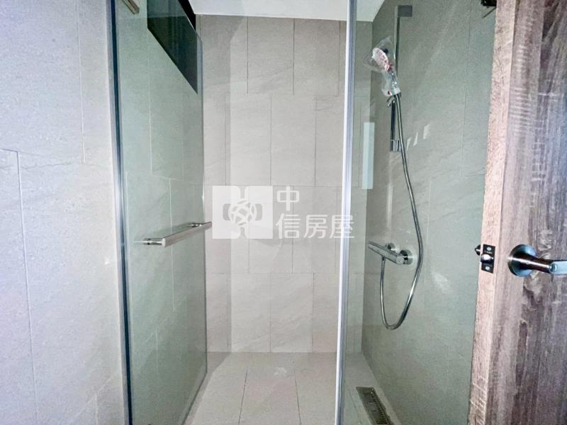 澄亦實築兩房兩衛平車房屋室內格局與周邊環境