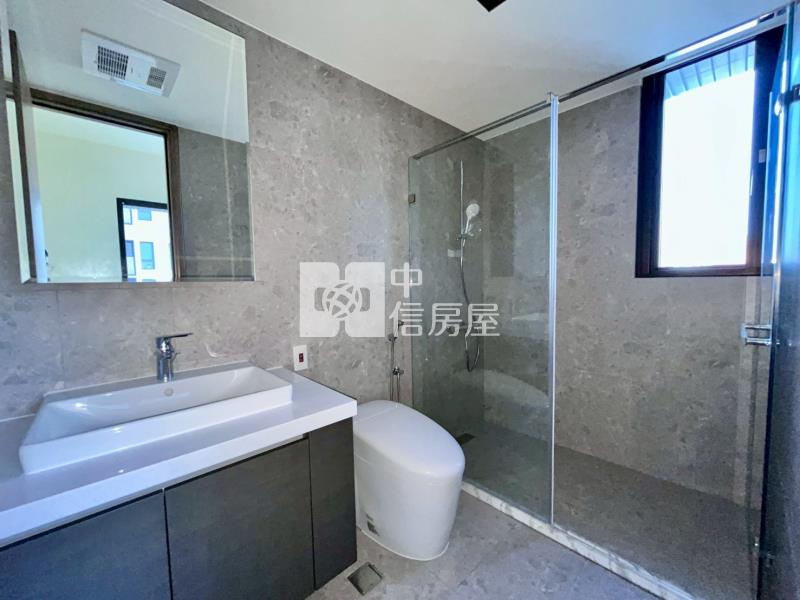 澄亦實築兩房兩衛平車房屋室內格局與周邊環境