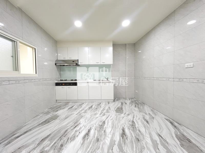 葫蘆墩公園全新整理美透天房屋室內格局與周邊環境