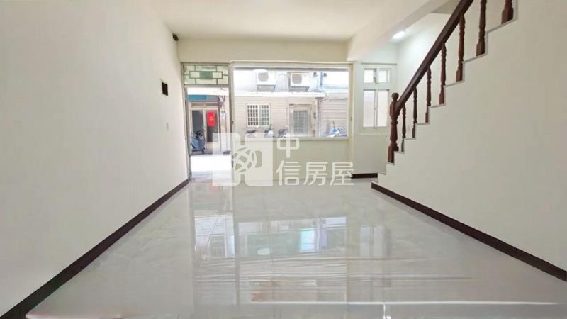 平鎮新光路整新美透天(中信卓越團隊)房屋室內格局與周邊環境