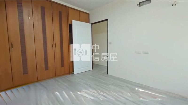 平鎮新光路整新美透天(中信卓越團隊)房屋室內格局與周邊環境