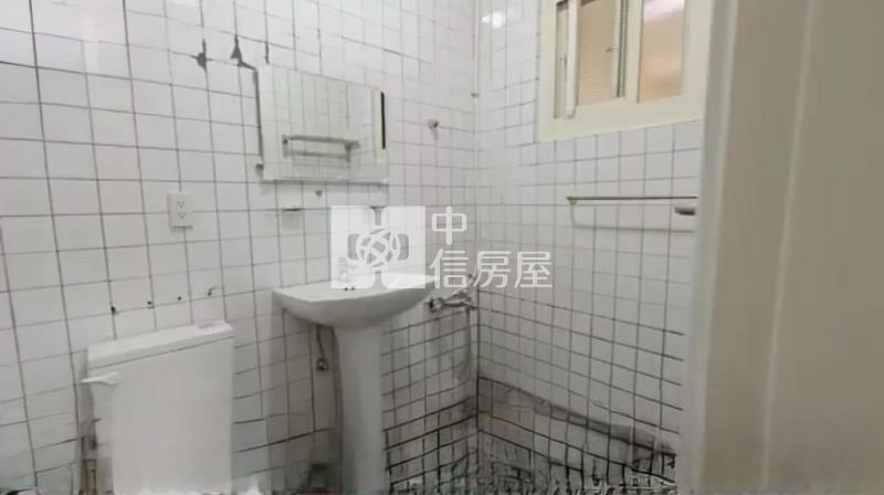 平鎮新光路整新美透天(中信卓越團隊)房屋室內格局與周邊環境